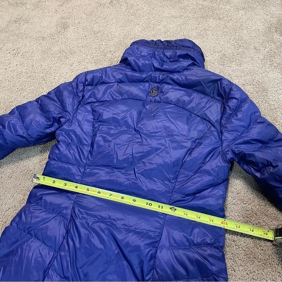 RARE Lululemon 650-fill premium goose down /Down Town Puffy in Pigment Blue 6 - Picture 12 of 15